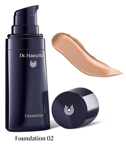 Obrázok Dr. Hauschka Decorative make-up odtieň 02 almond 30 ml