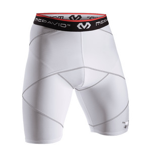 McDavid 8200 Cross Compression Shorts With Hip Spica S, bílá