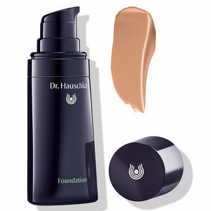 Obrázok Dr. Hauschka Decorative make-up odtieň 04 hazelnut 30 ml