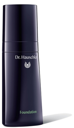 Dr.Hauschka Foundation prírodný stredne krycí makeup