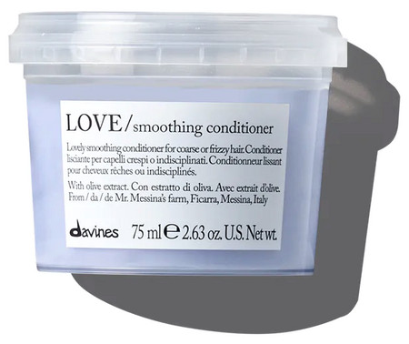 Davines Essential Haircare Love Smoothing Conditioner Beruhigender Conditioner für krauses oder widerspenstiges Haar