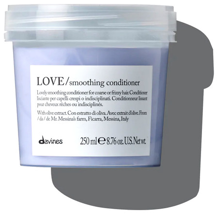 Davines Essential Haircare Love Smoothing Conditioner uhlazující kondicionér