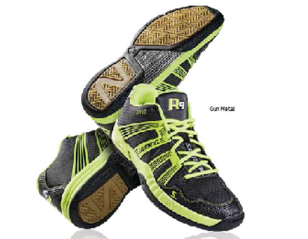 Sálová obuv Salming Race R9 MID `16