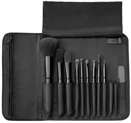 Alcina Pinselset mit Pinseltasche set of brushes