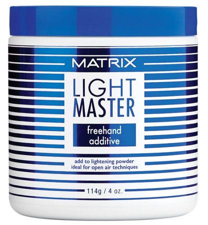 Matrix Light Master Freehand Additive práškové aditivum do zesvětlujicího pudru