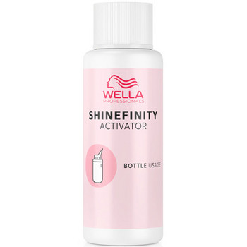 Wella Professionals Shinefinity Activator Bottle 60 ml, 7 Vol. 2%