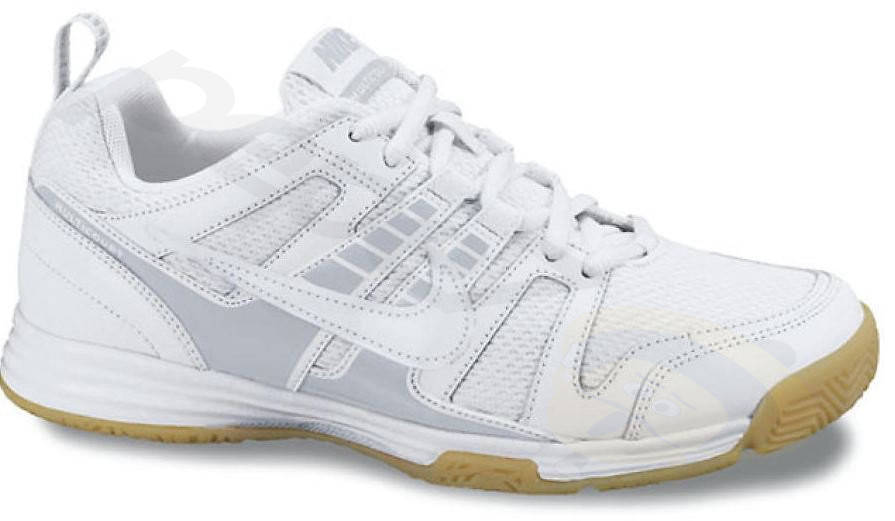 indoor sneakers nike