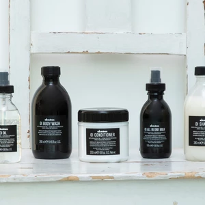 Davines OI