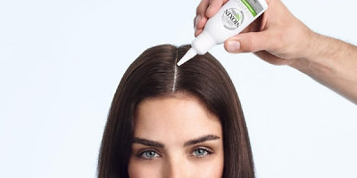 Proč vlasy padají? + 8 tipů jak omezit vypadávání vlasů