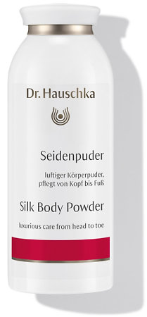 Dr.Hauschka Silk Body Powder luftiger Körperpuder, pflegt von Kopf bis Fuß