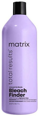 Matrix Total Results Unbreak My Blonde Bleach Finder shampoo detecting lightener particles after the chemical process