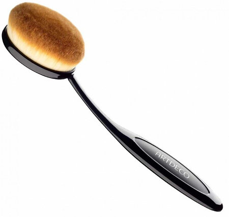 Artdeco Oval Brush Premium Quality oválny štetec na make-up pre hladký finish
