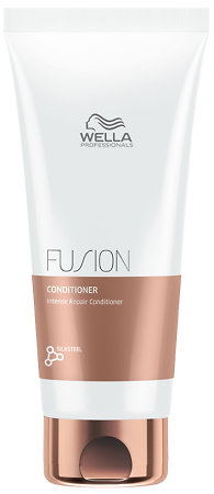 Wella Professionals Fusion Intense Repair Conditioner regenerating conditioner for damaged hair