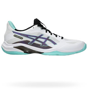 Sports shoes